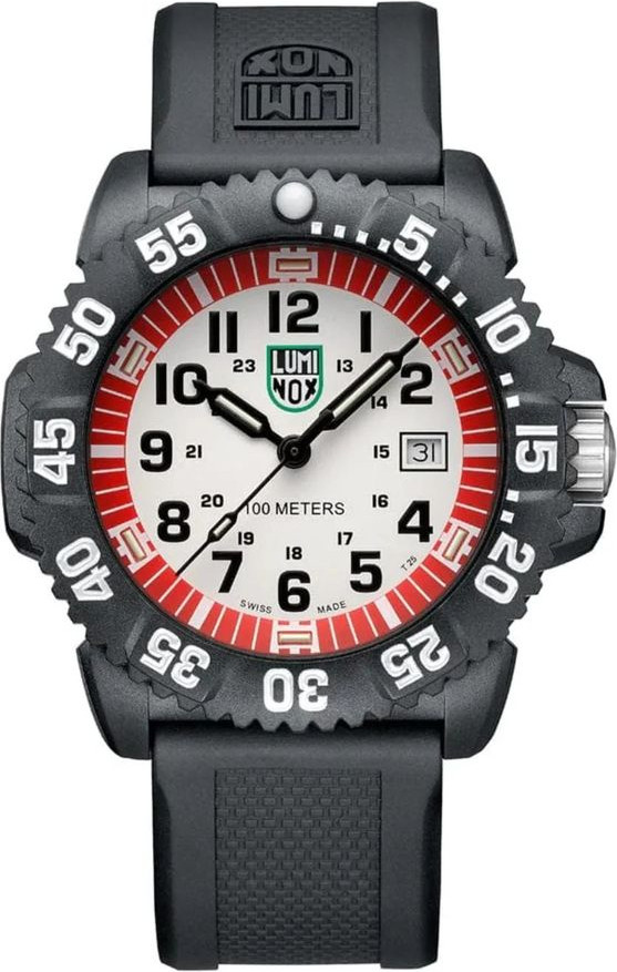 Часы Luminox
