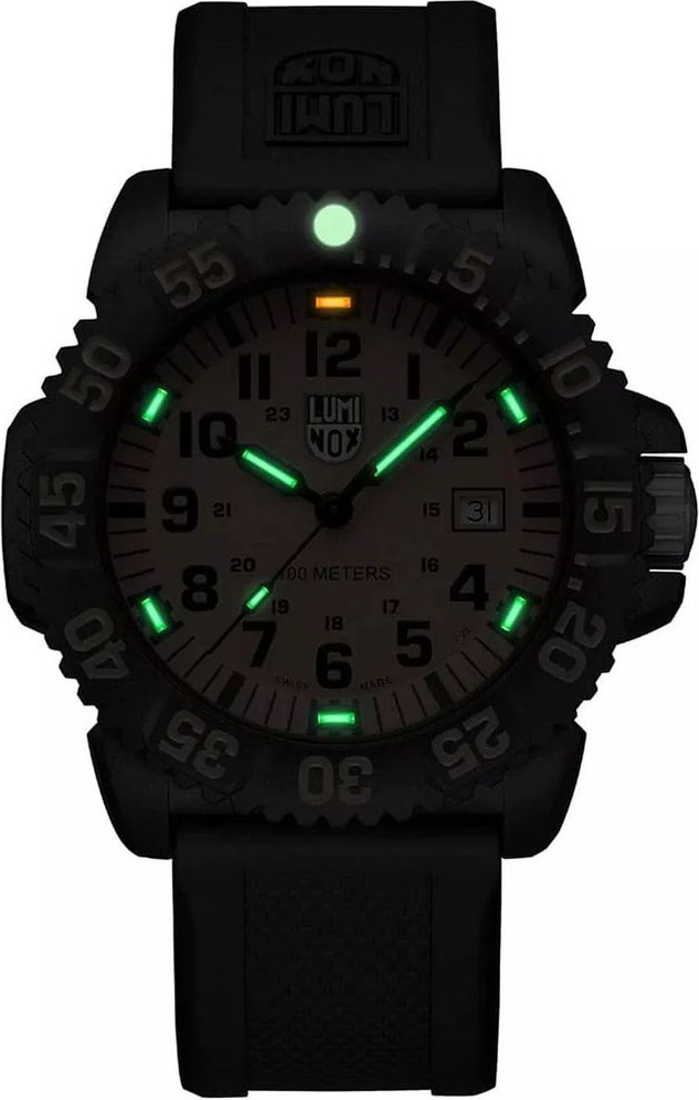 Спортивные часы Luminox