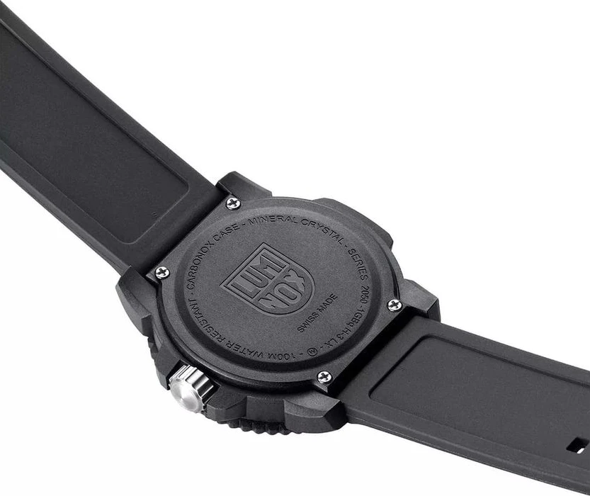 Спортивные часы Luminox