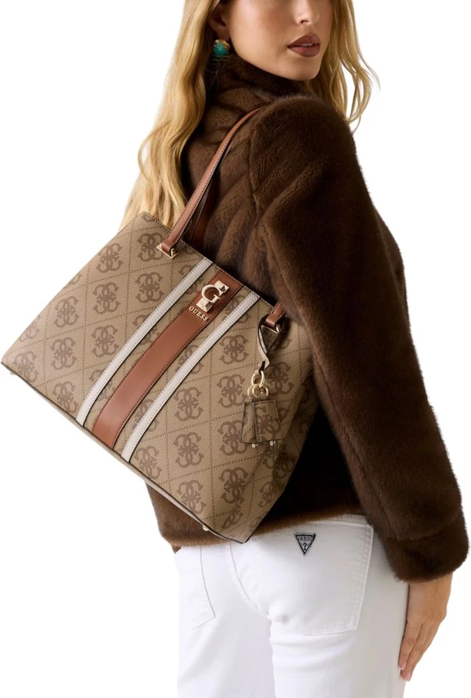 Сумка GUESS