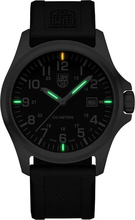 Часы Luminox Black Resin Dress