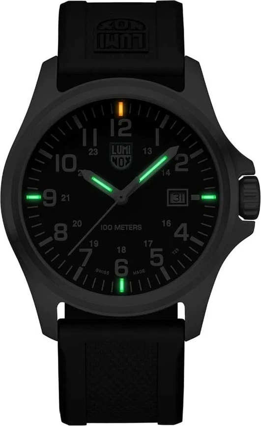 Часы Luminox Black Resin Dress