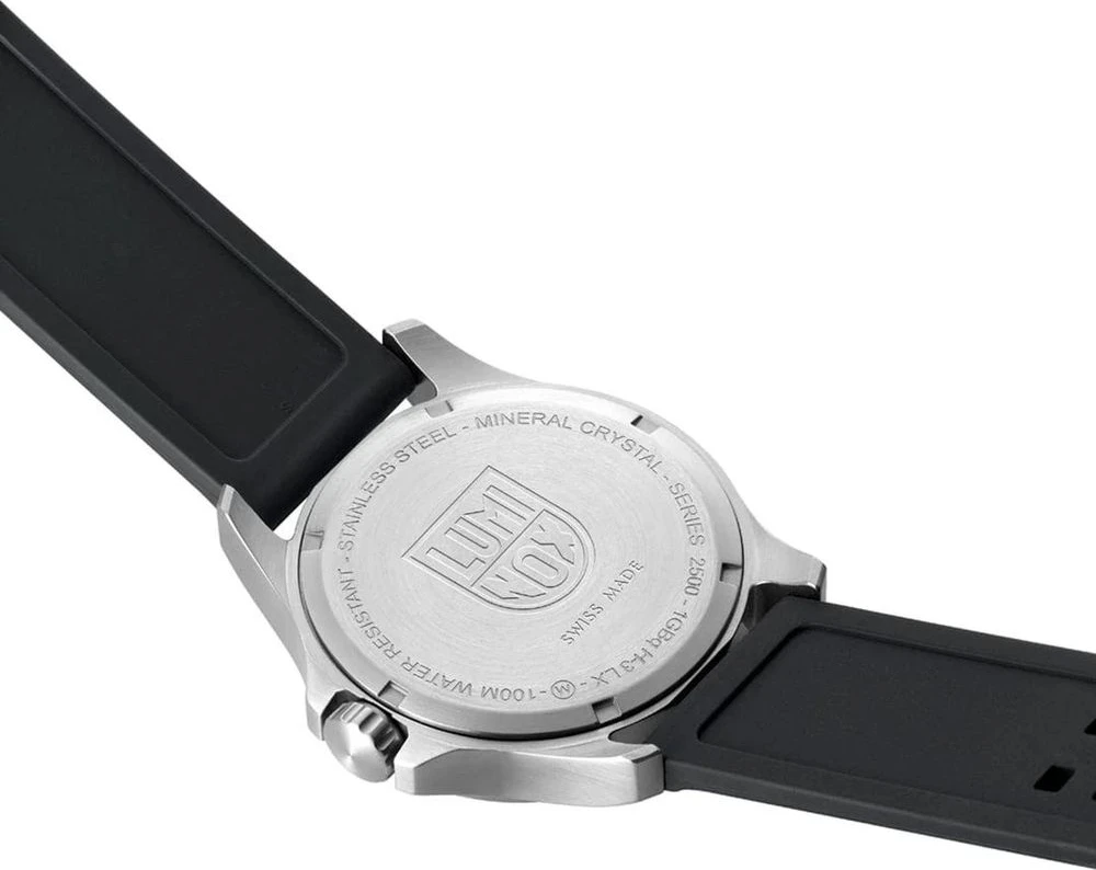 Часы Luminox Black Resin Dress