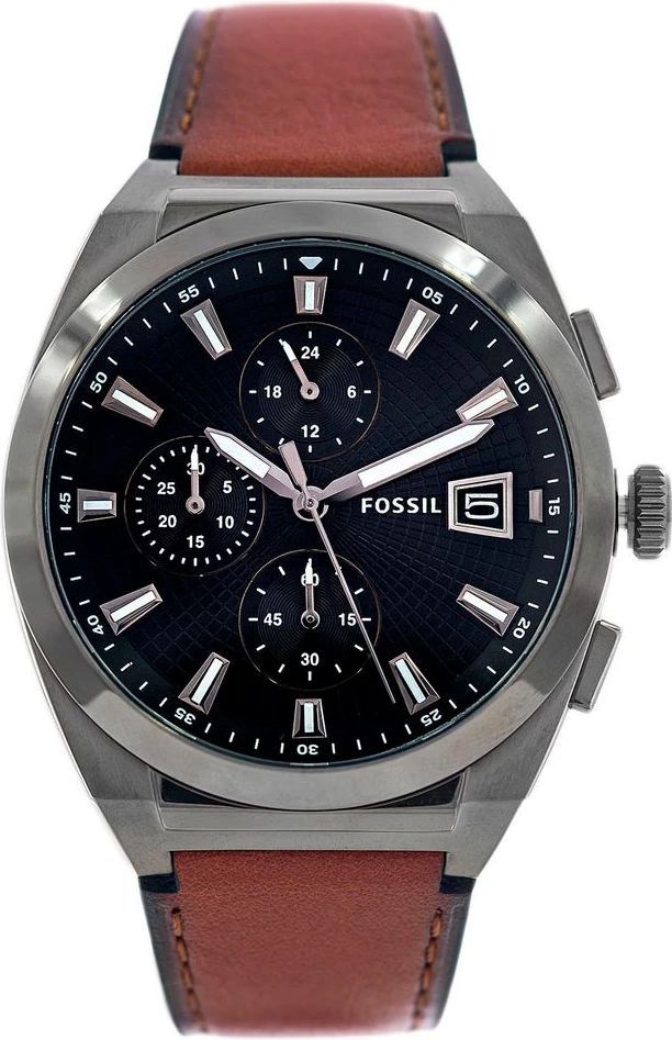 Часы Fossil с коричневым кожаным ремешком