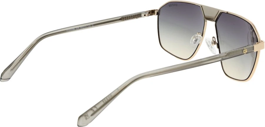 Солнцезащитные очки GUESS