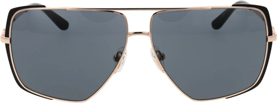 Солнцезащитные очки GUESS