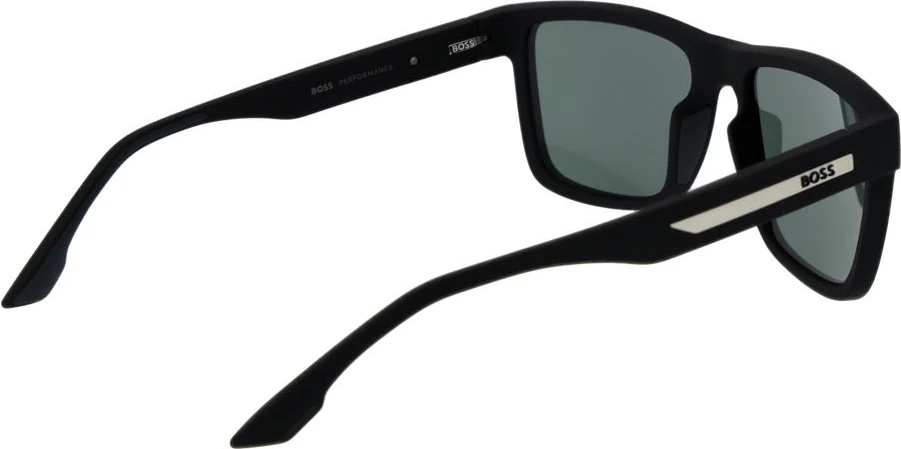 Солнцезащитные очки Hugo Boss