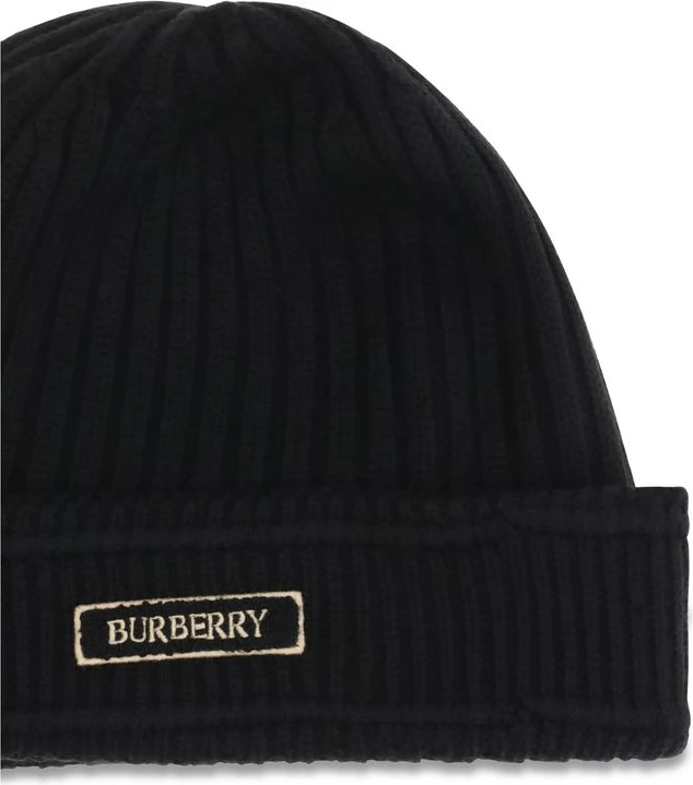 Шапка Burberry