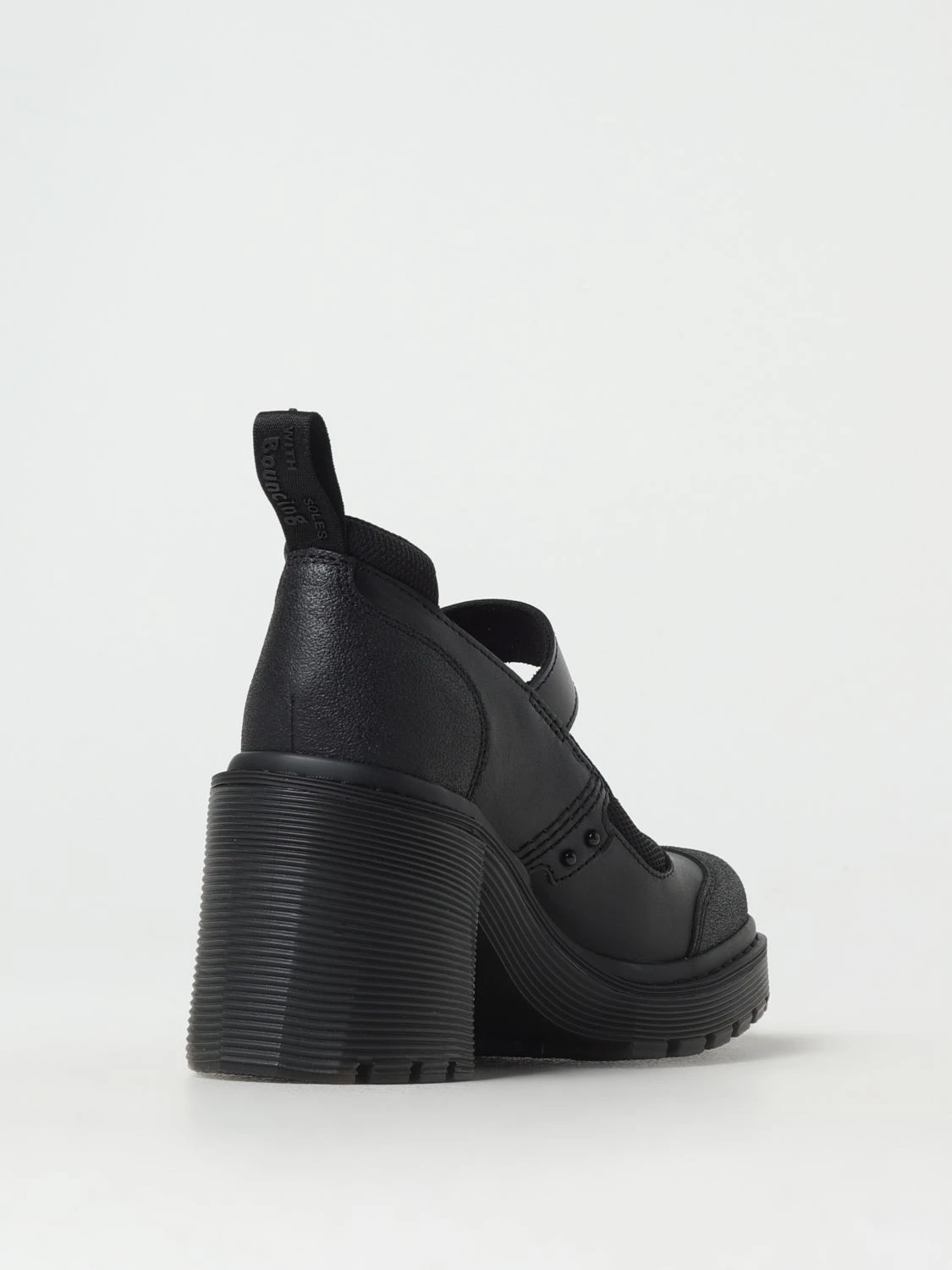 Черные кожаные туфли Dr. Martens на платформе
