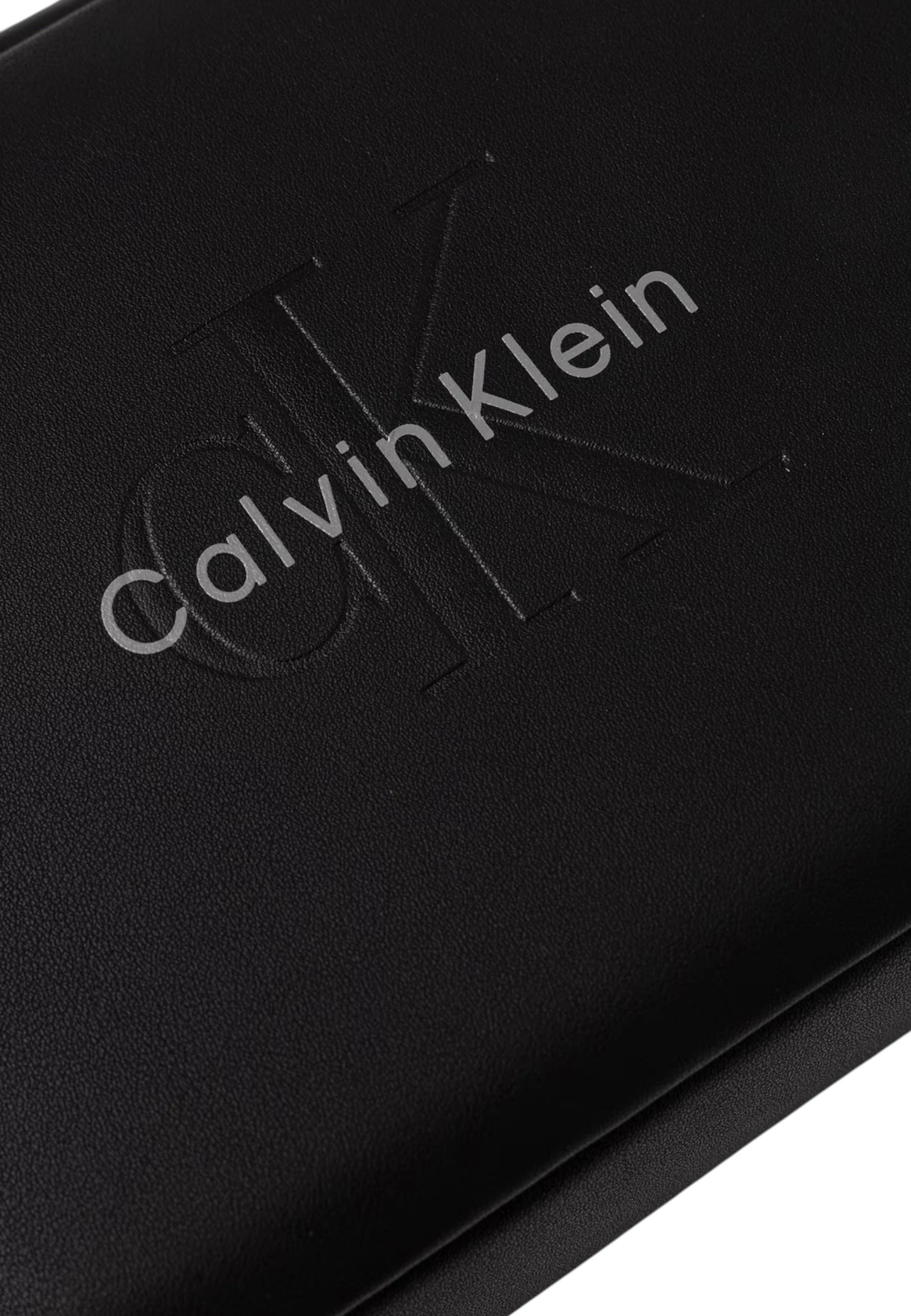 Сумки Calvin Klein