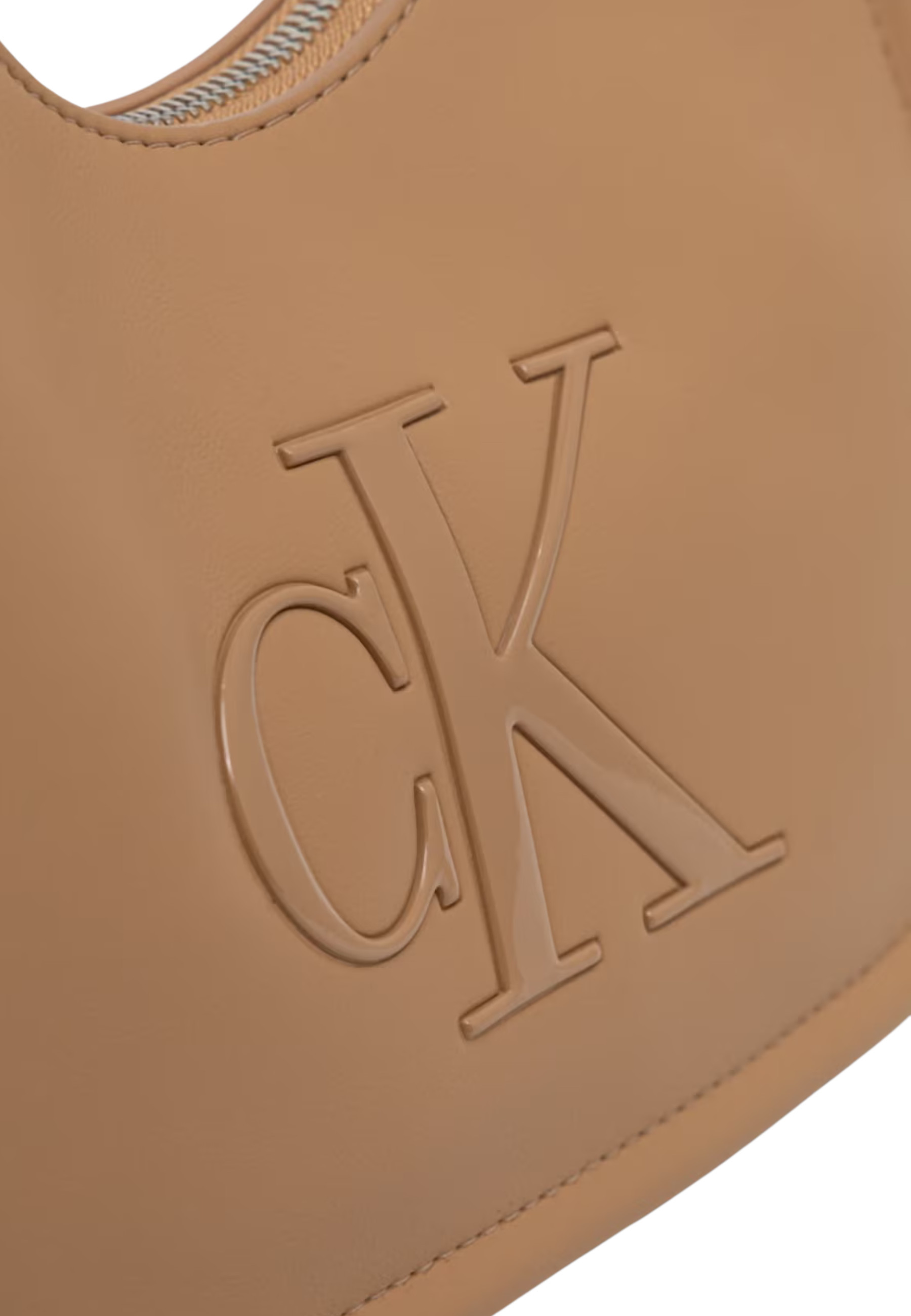 Сумки Calvin Klein