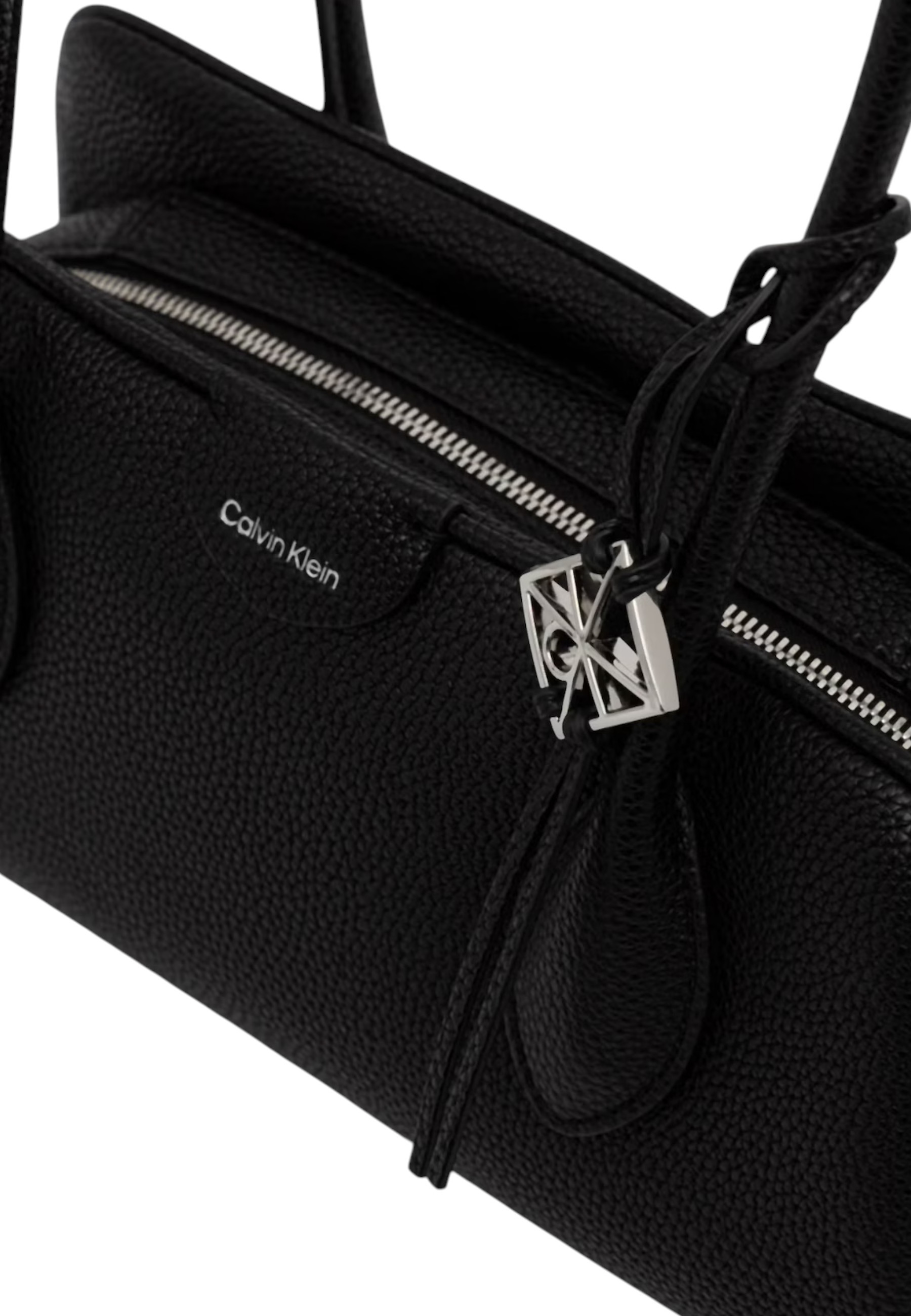 Сумки Calvin Klein