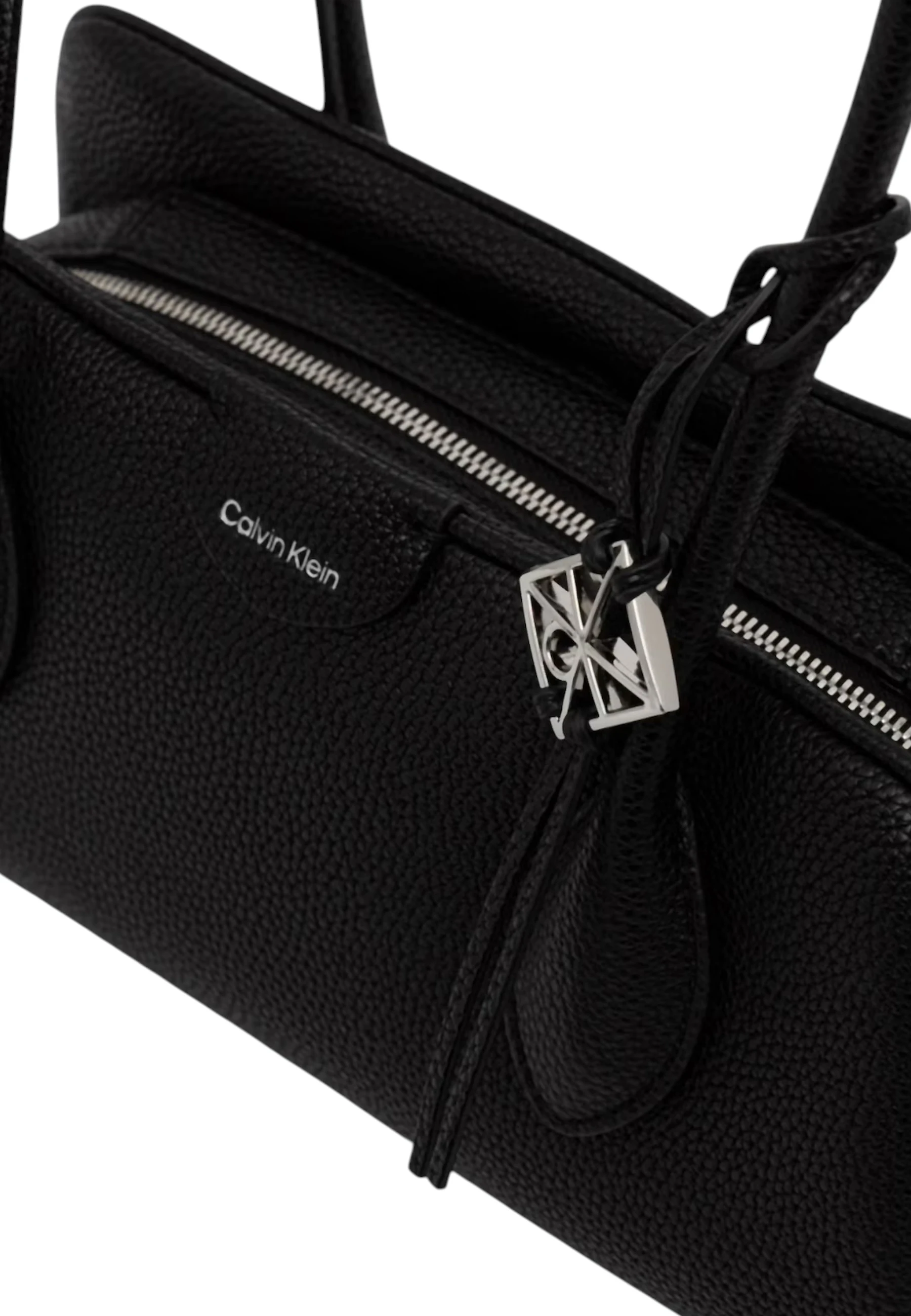 Сумки Calvin Klein