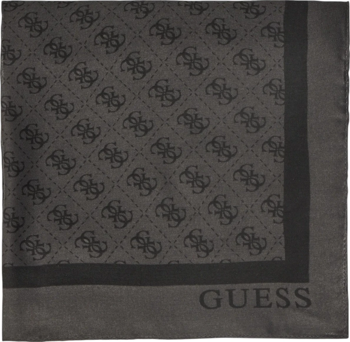 Шарфы GUESS