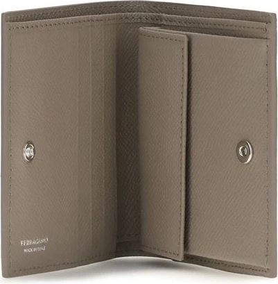 Shoulder Bag Ferragamo Beige Calf Leather Bos Taurus