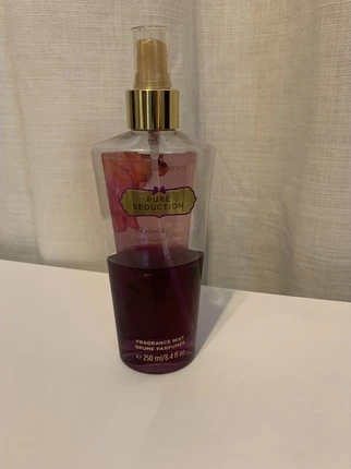 Парфюмированный спрей для тела Victoria's Secret Pure Seduction