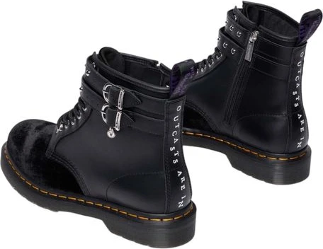 Чёрные кожаные ботинки Dr. Martens на шнуровке