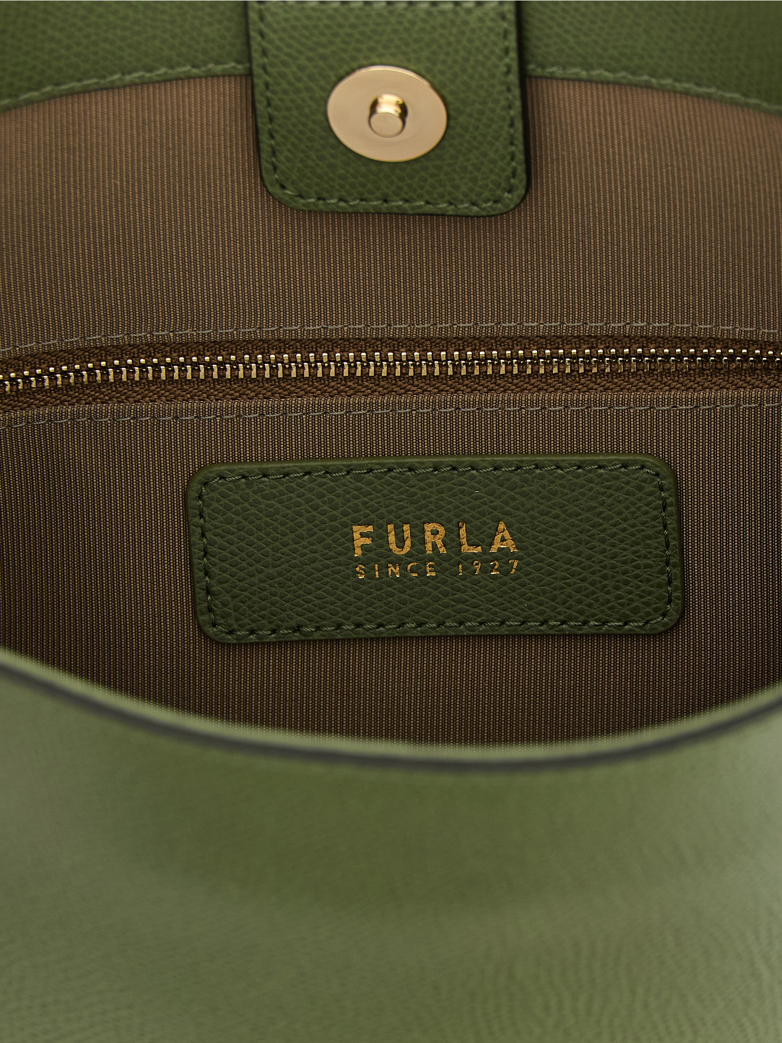 Сумка на плечо Furla Roxie