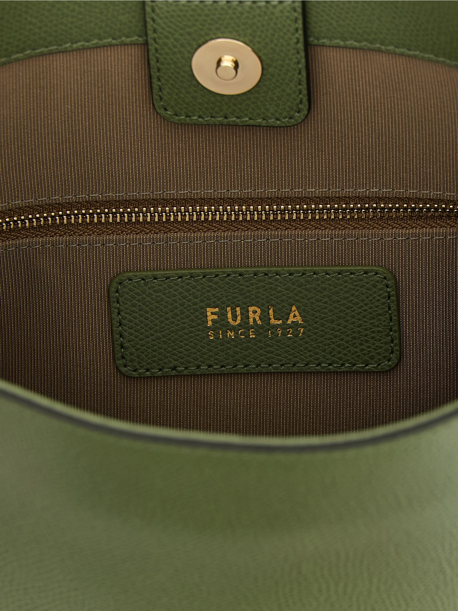 Сумка на плечо Furla Roxie