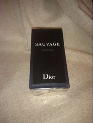 Туалетная вода Christian Dior Sauvage