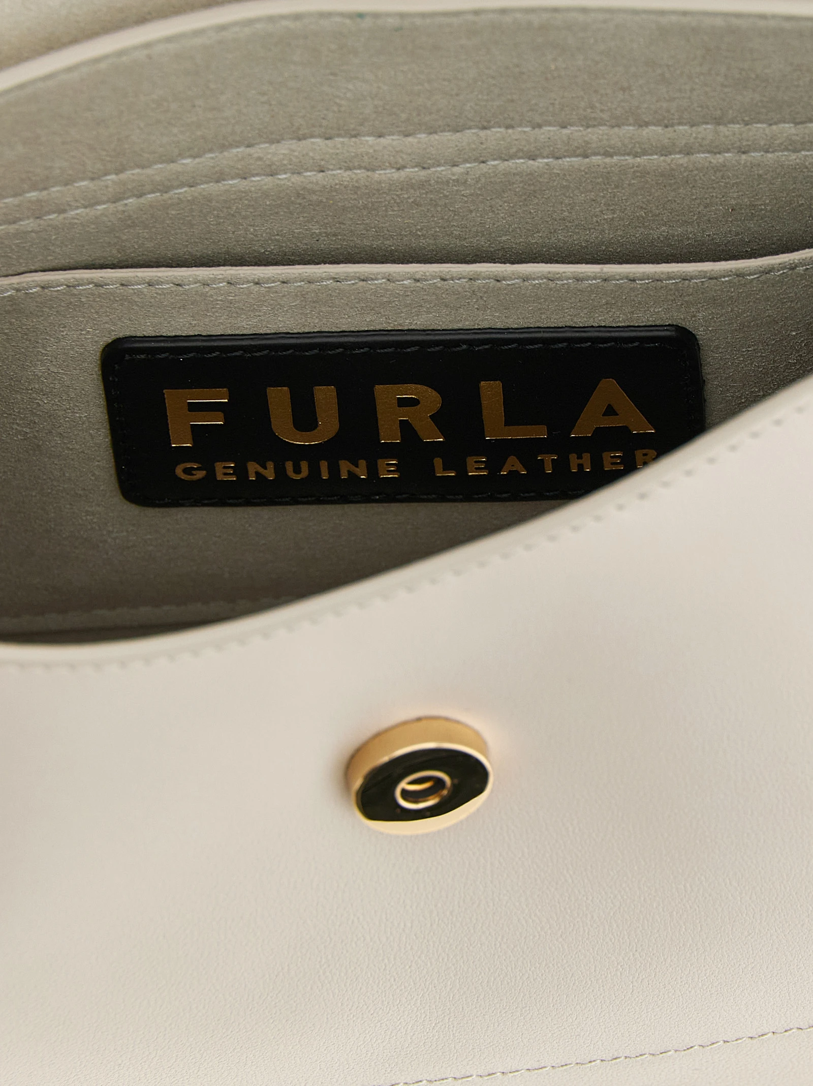 Сумка на плечо Furla Flow M