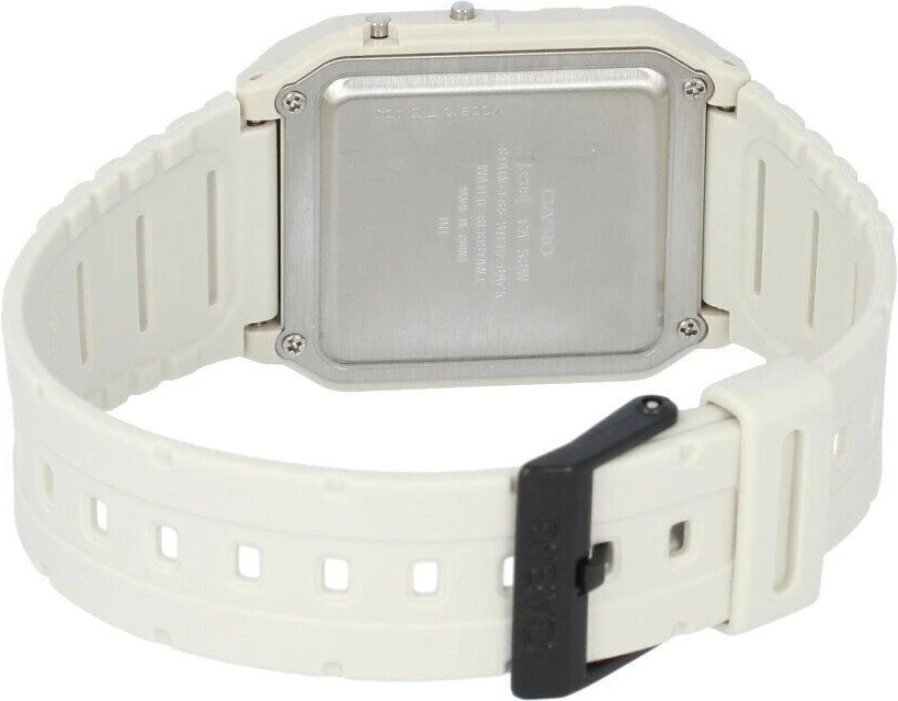 Цифровые часы Casio