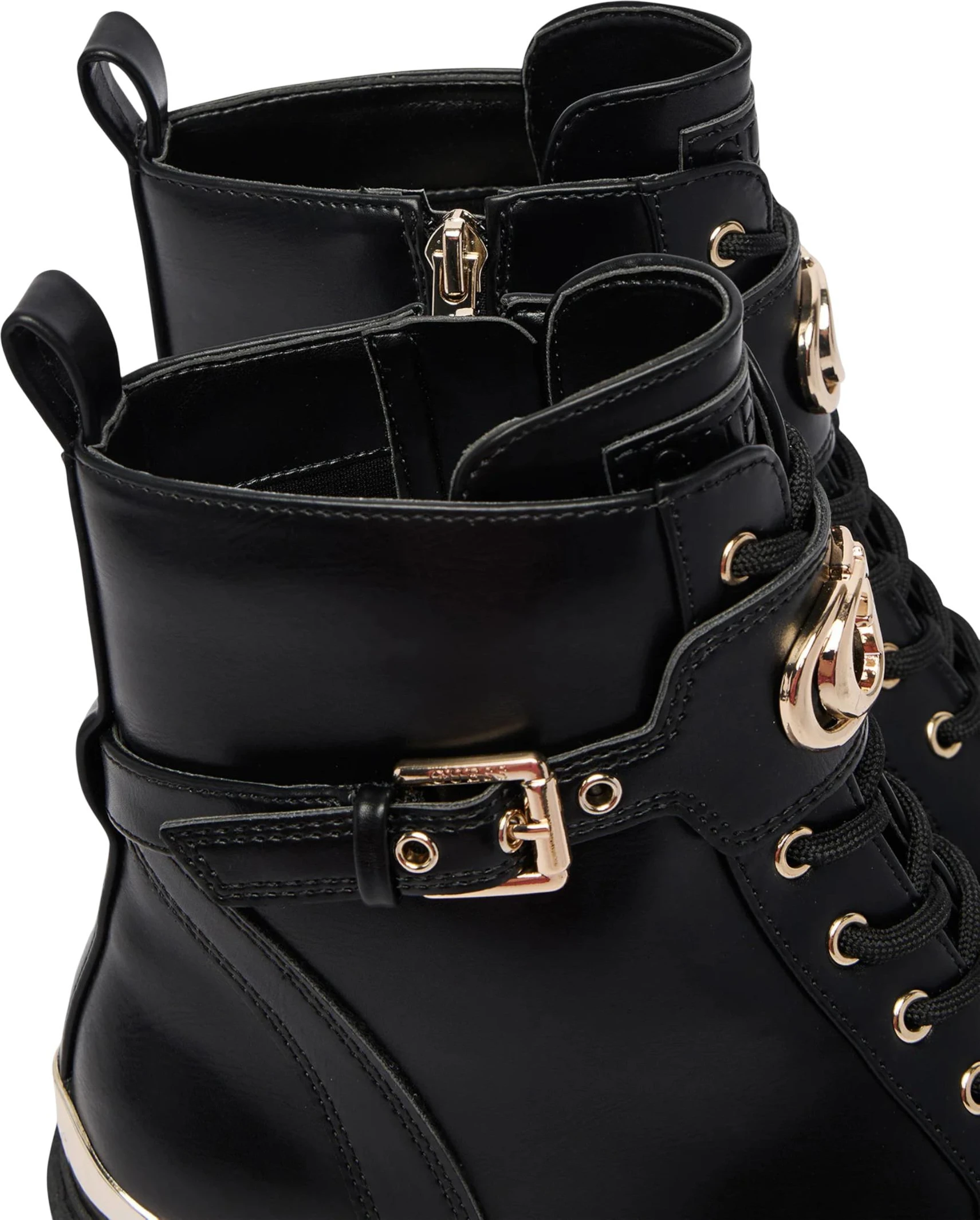 Ботинки GUESS