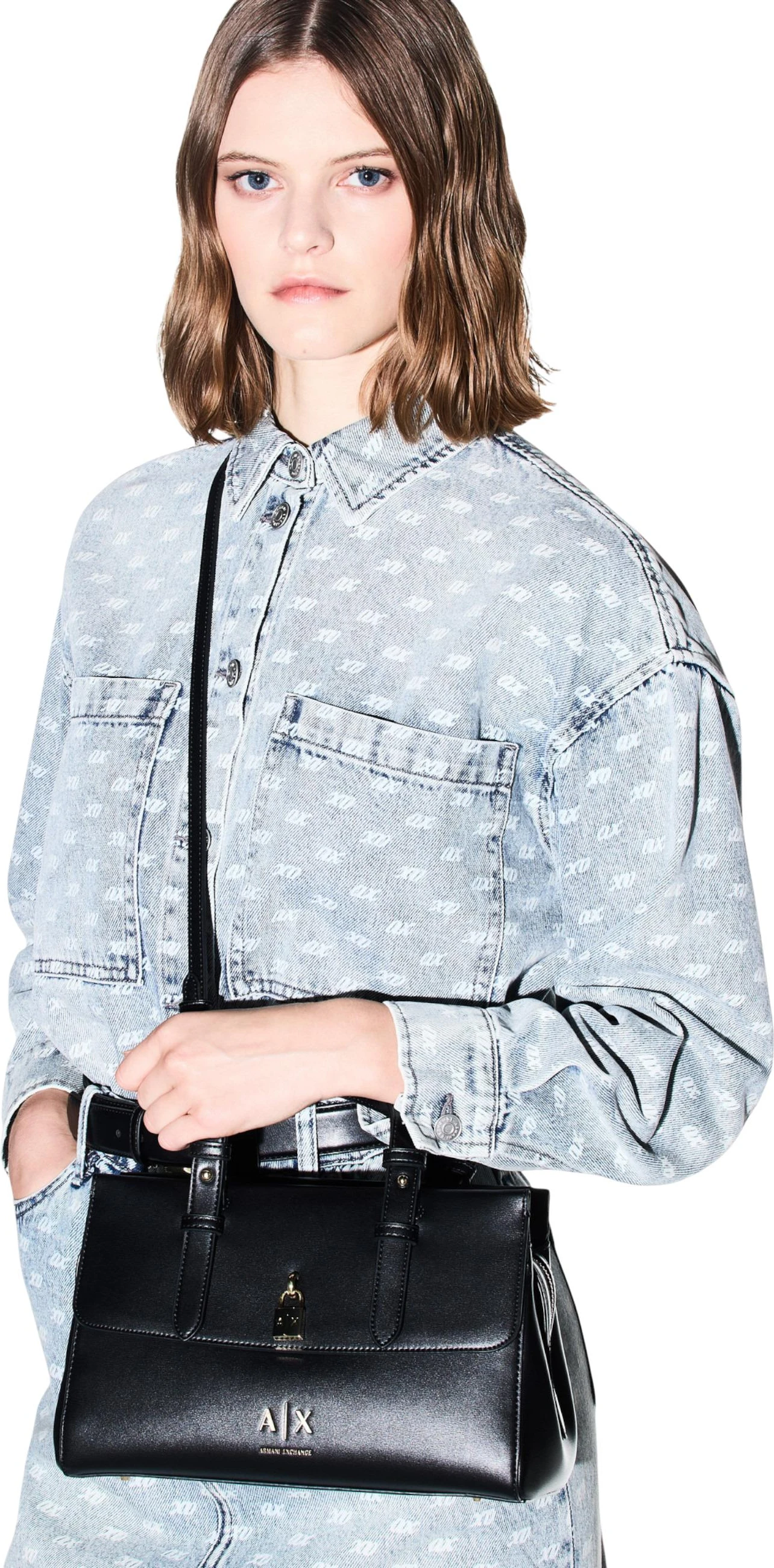 Сумки Armani Exchange