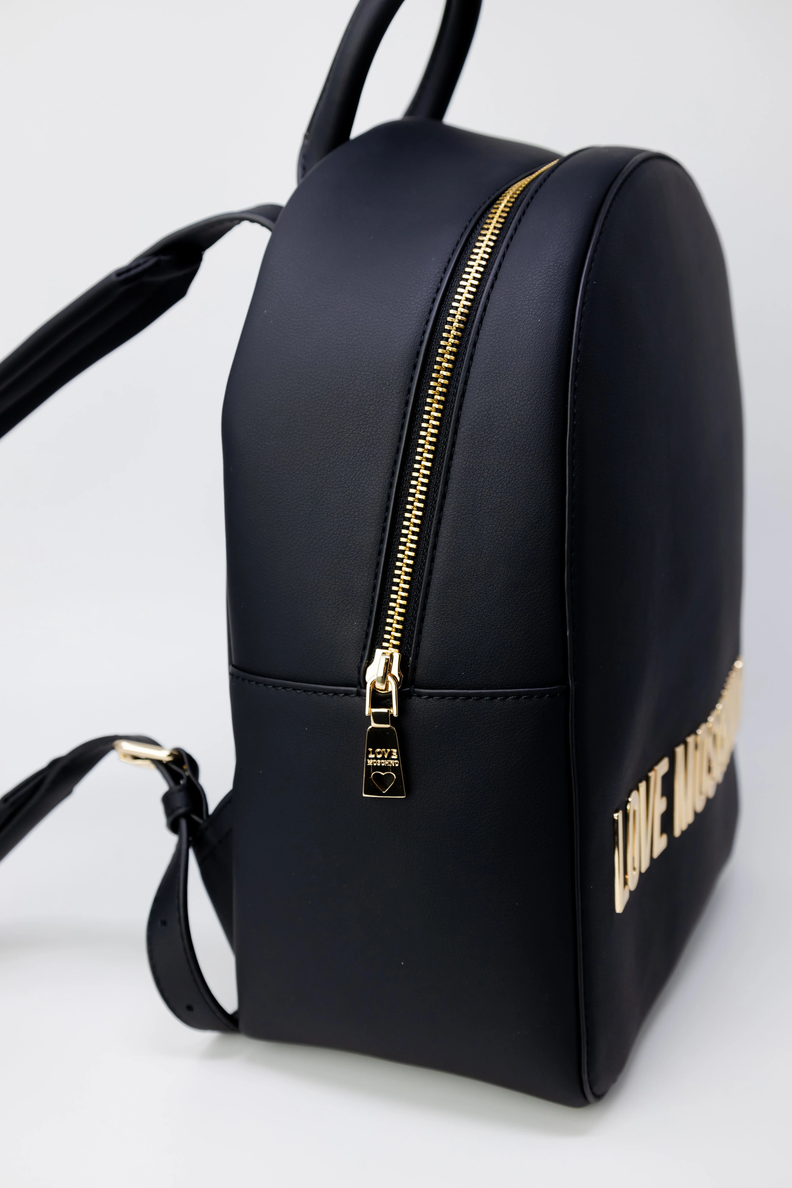 Сумки LOVE MOSCHINO