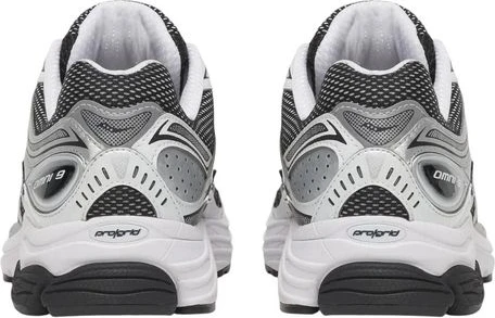 Спортивные кроссовки Saucony