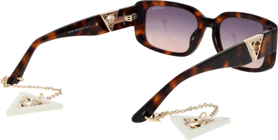 Солнцезащитные очки GUESS