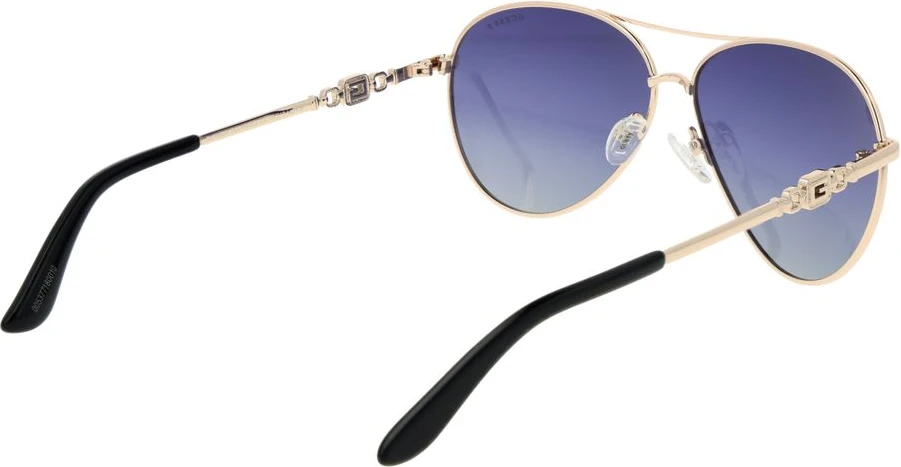 Солнцезащитные очки GUESS