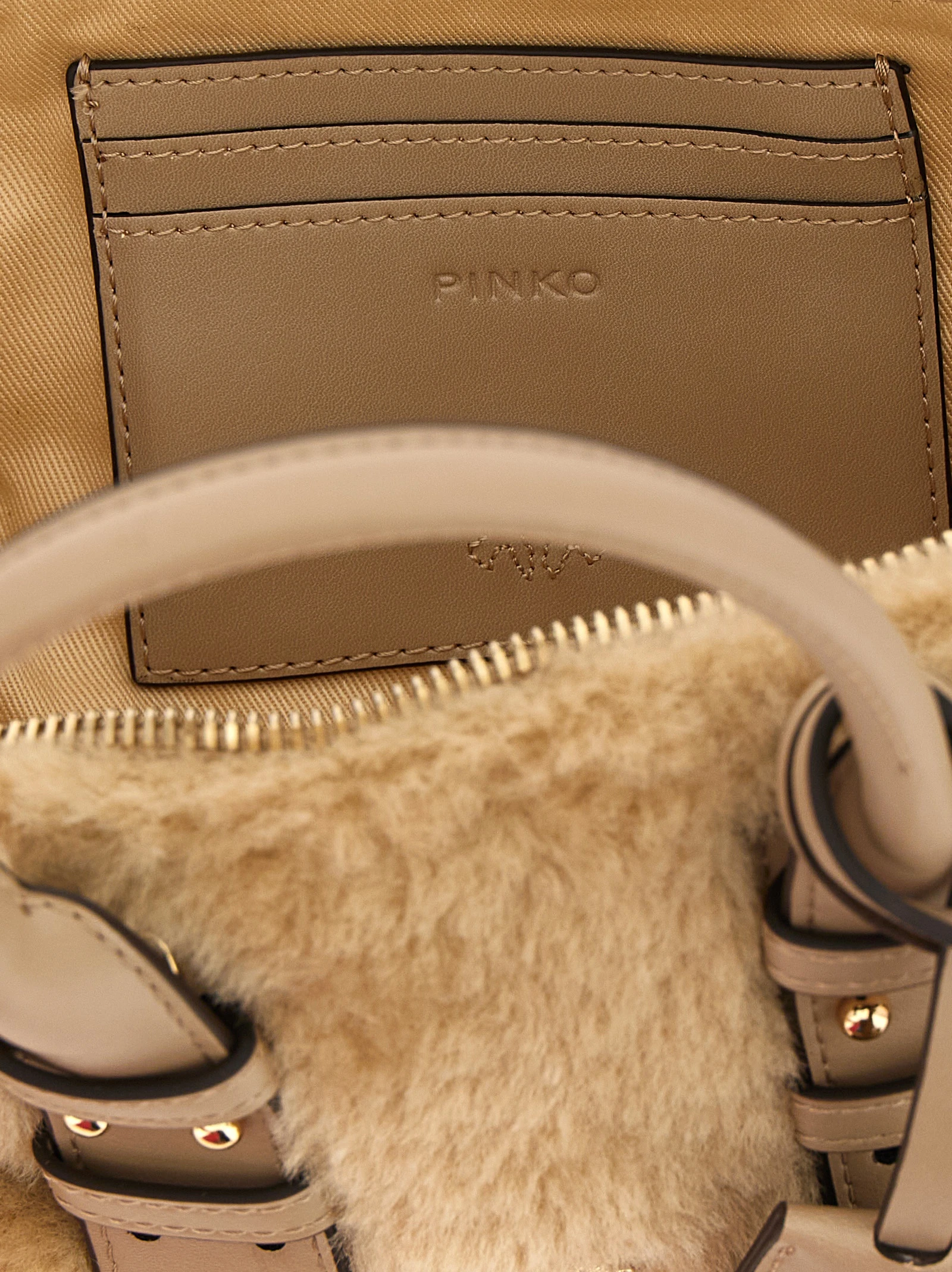 Сумка Pinko Escape Bag