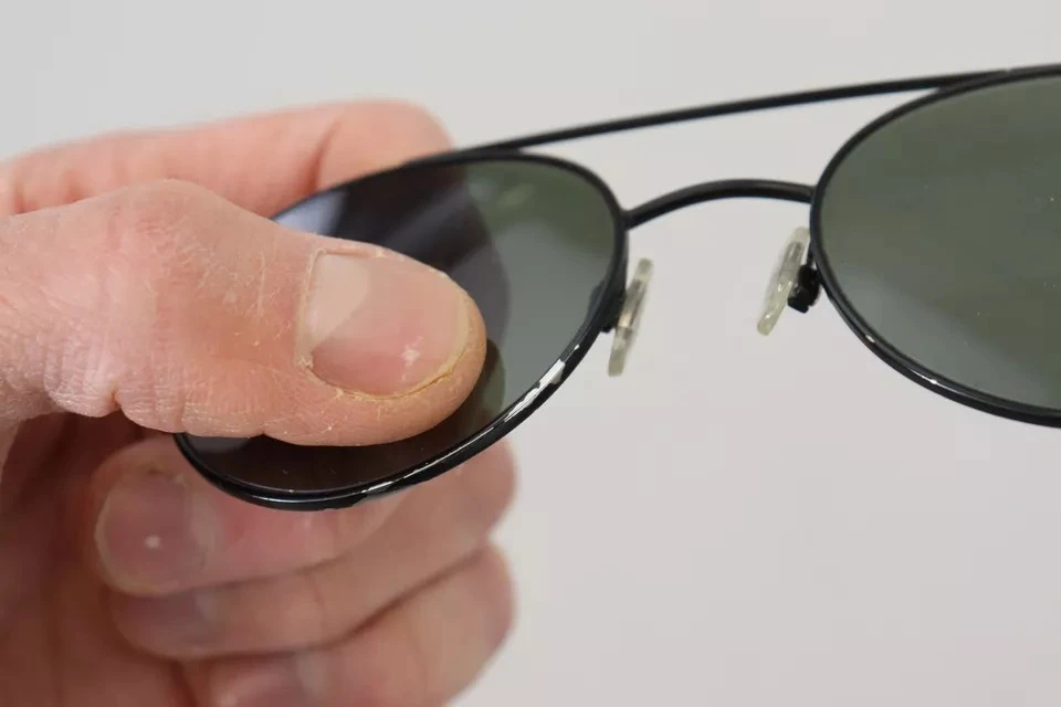 Солнцезащитные очки Dolce & Gabbana DG2245