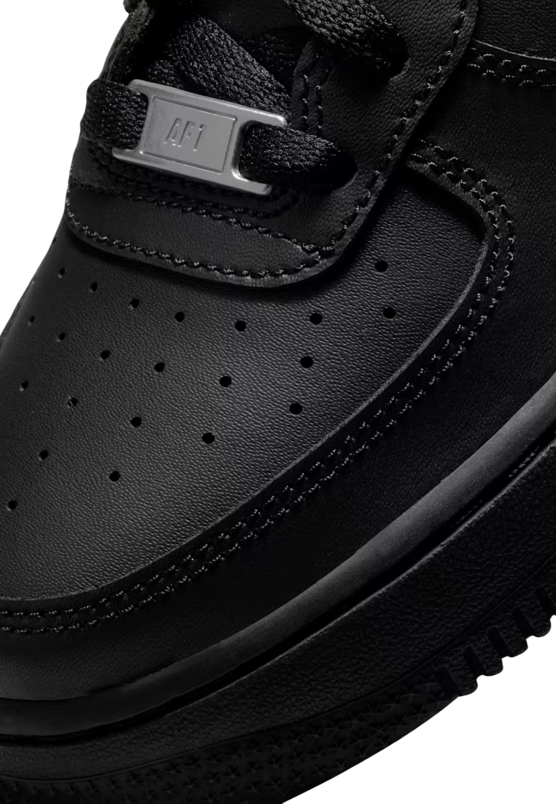 Кроссовки Nike