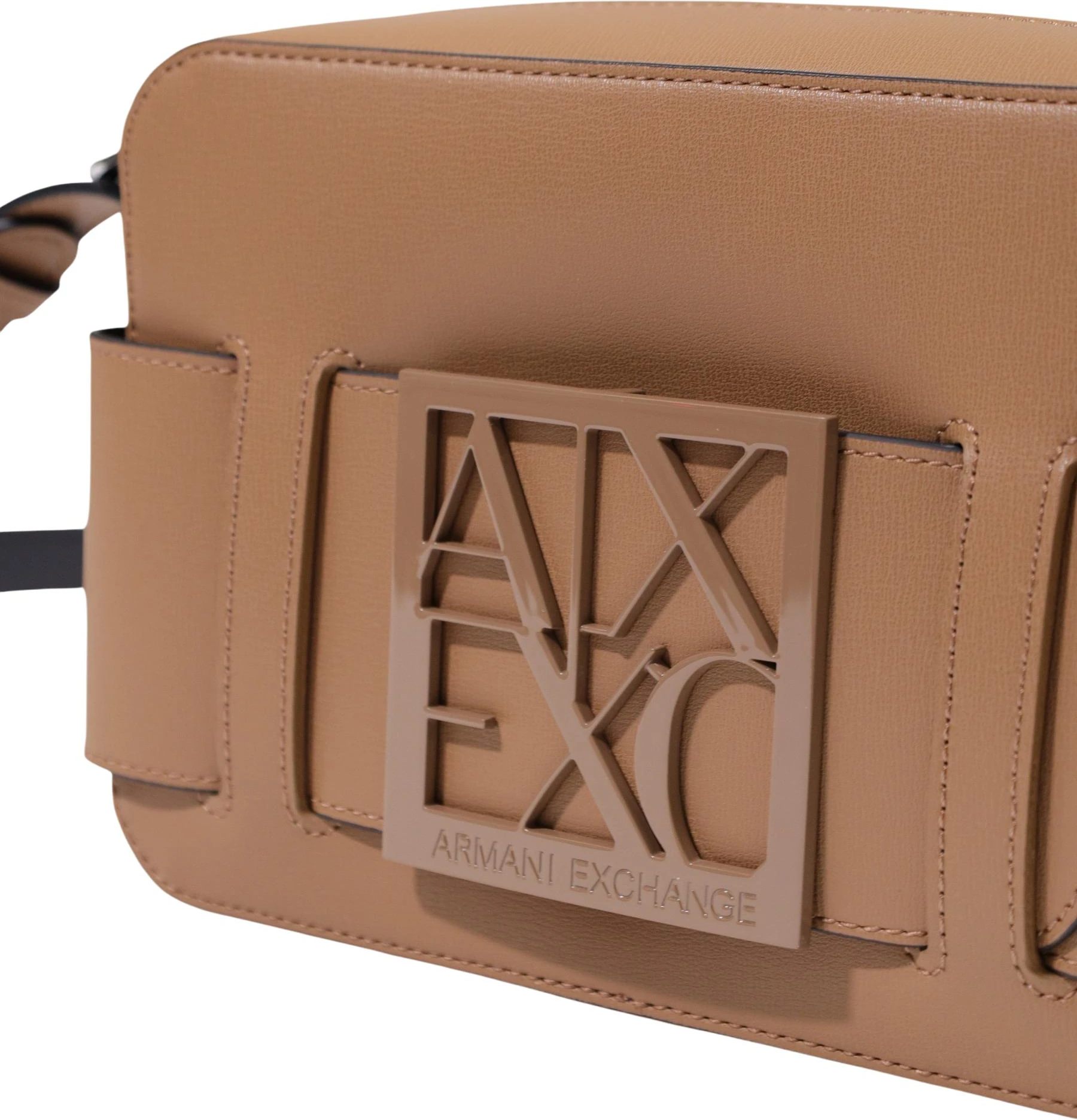Сумки Armani Exchange