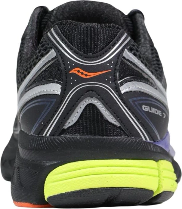 Кроссовки Saucony