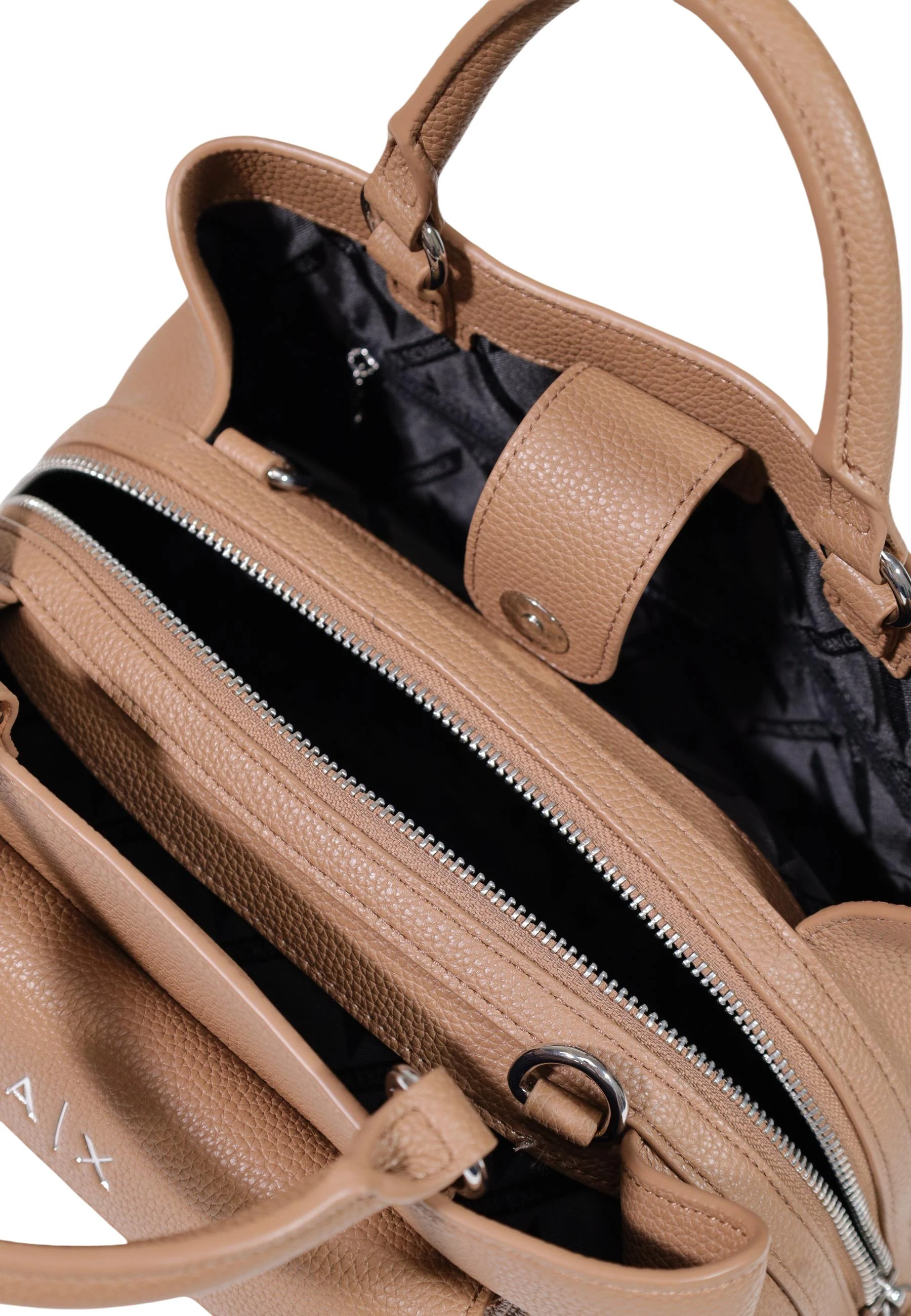 Сумки Armani Exchange