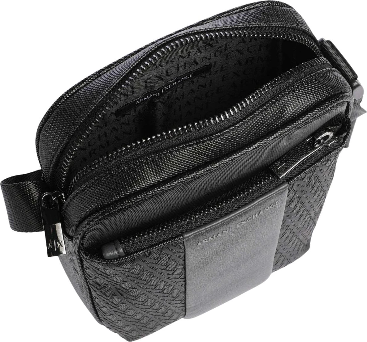 Сумки Armani Exchange