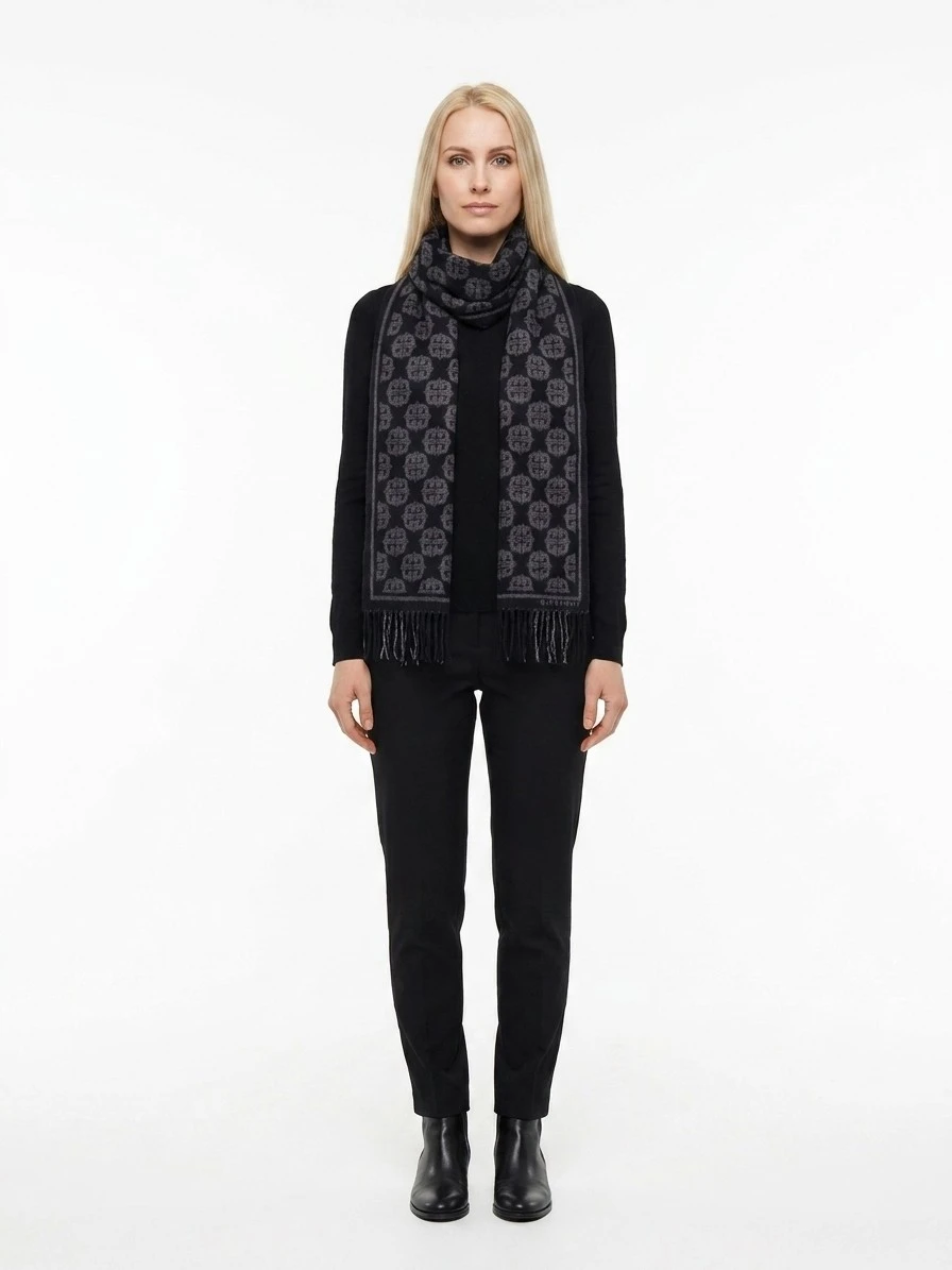 Шарф Givenchy