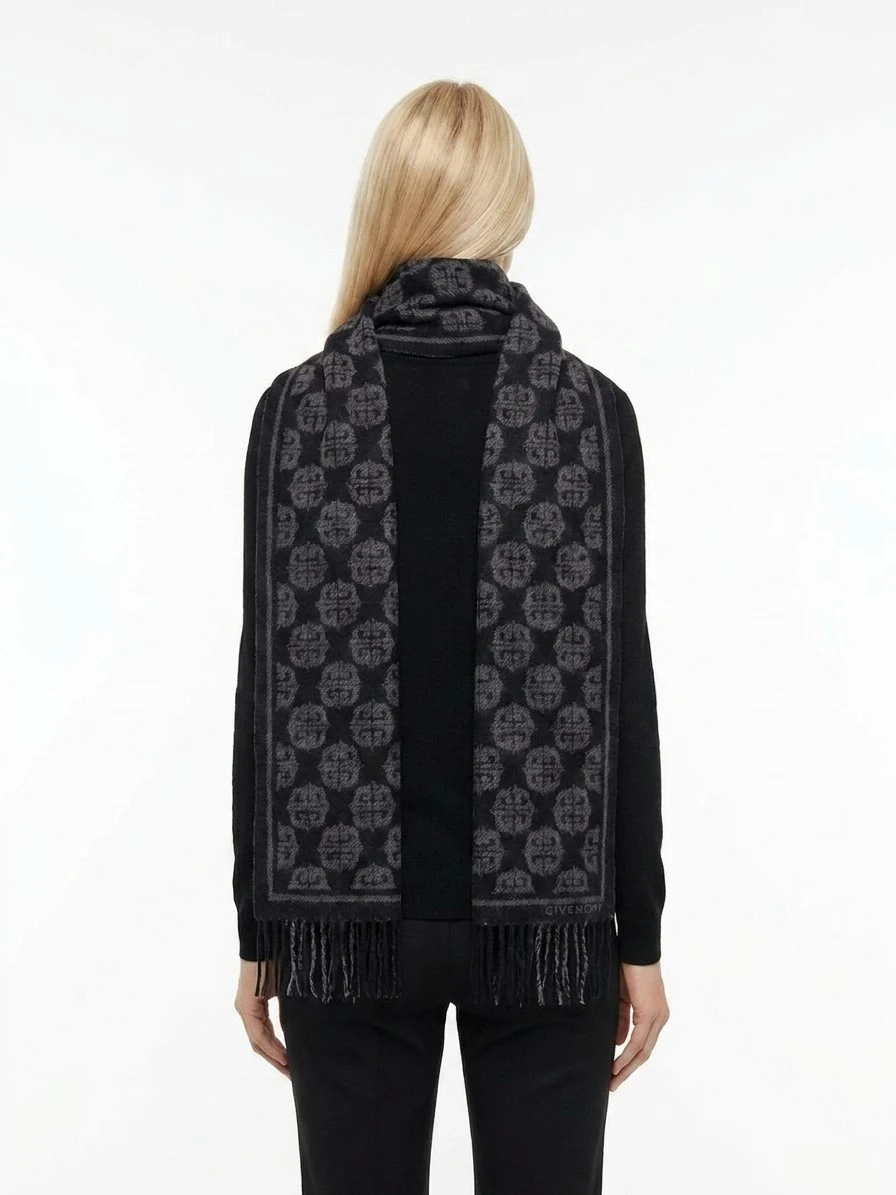 Шарф Givenchy
