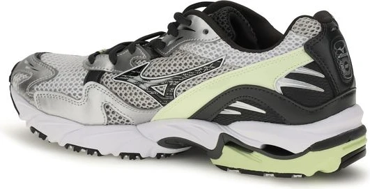 Спортивные кроссовки Mizuno