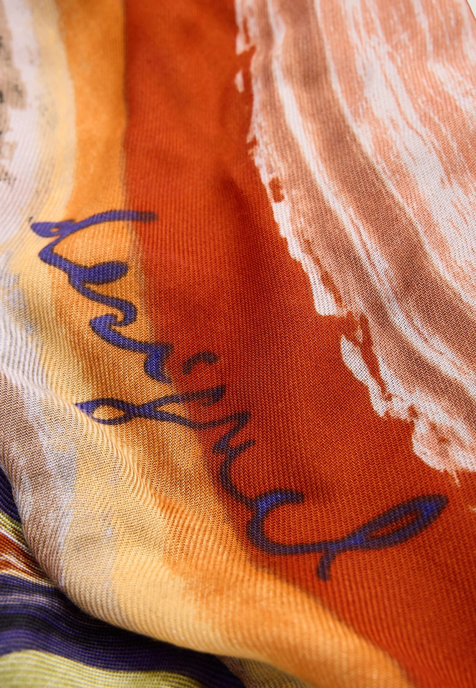 Шарфы Desigual