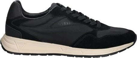 Кроссовки GUESS