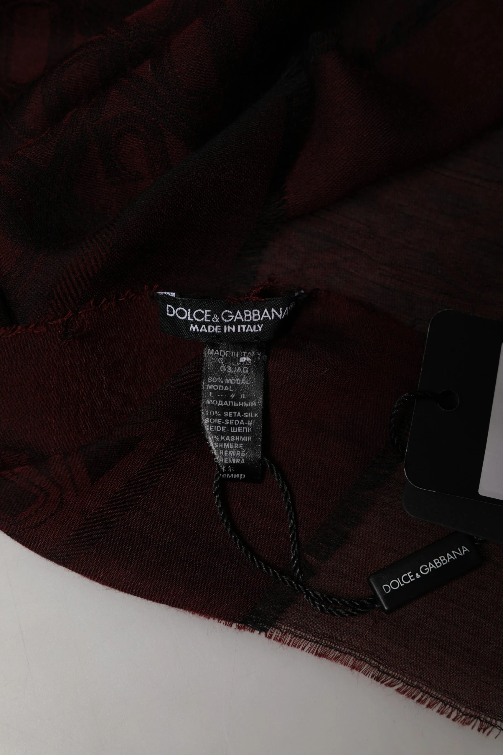 Шарф-палантин Dolce & Gabbana из кружева