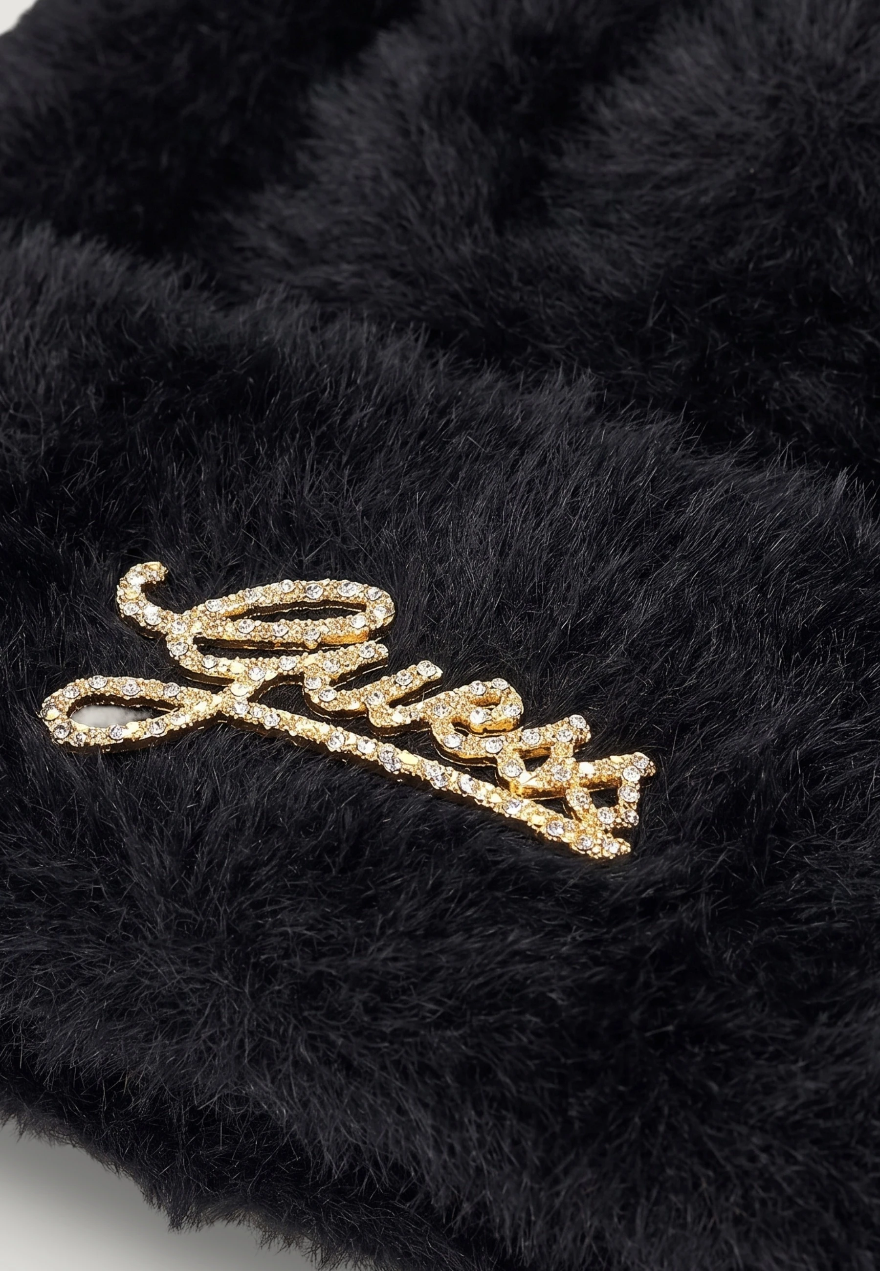 Шапка GUESS